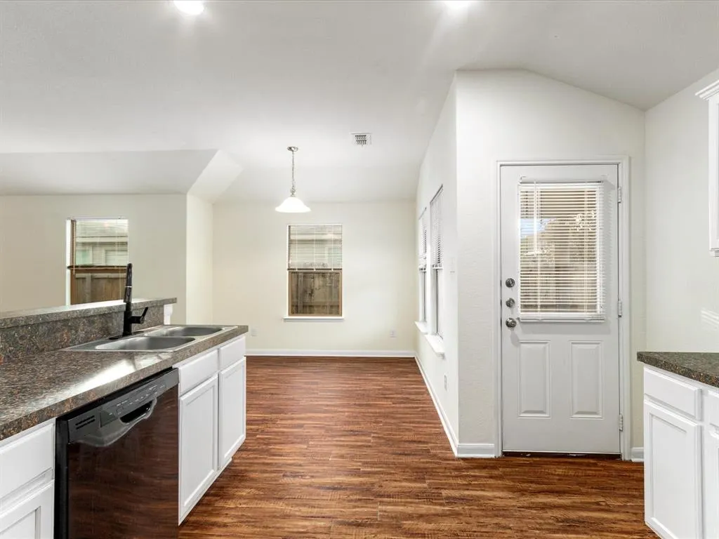 2839 Saint David Drive