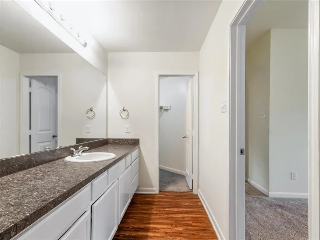 2839 Saint David Drive