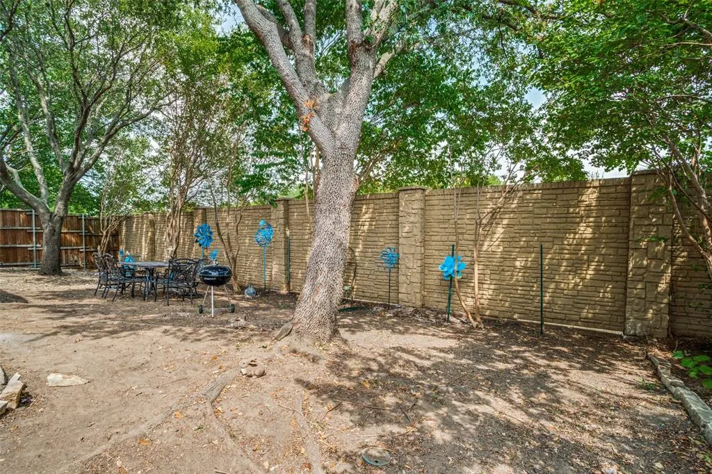 417 Long Cove Court