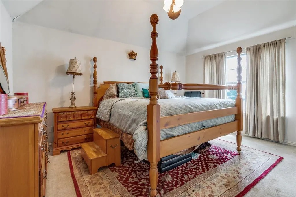 417 Long Cove Court