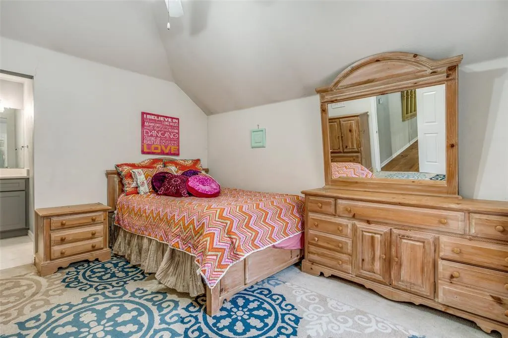 417 Long Cove Court