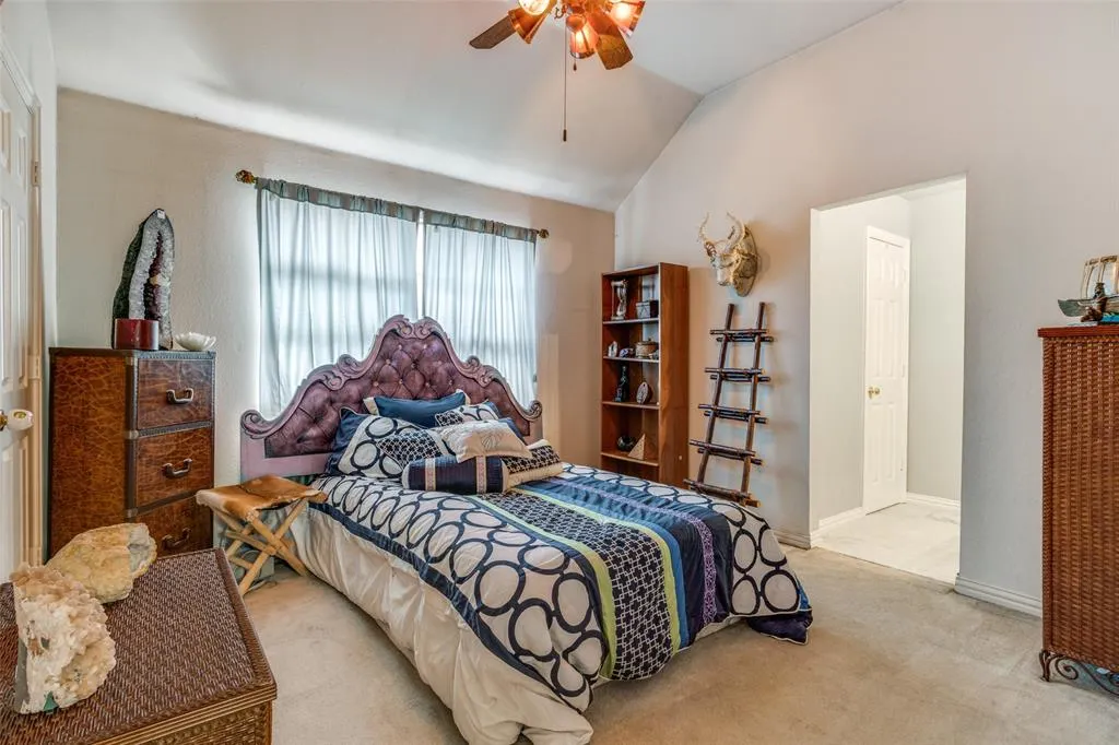 417 Long Cove Court