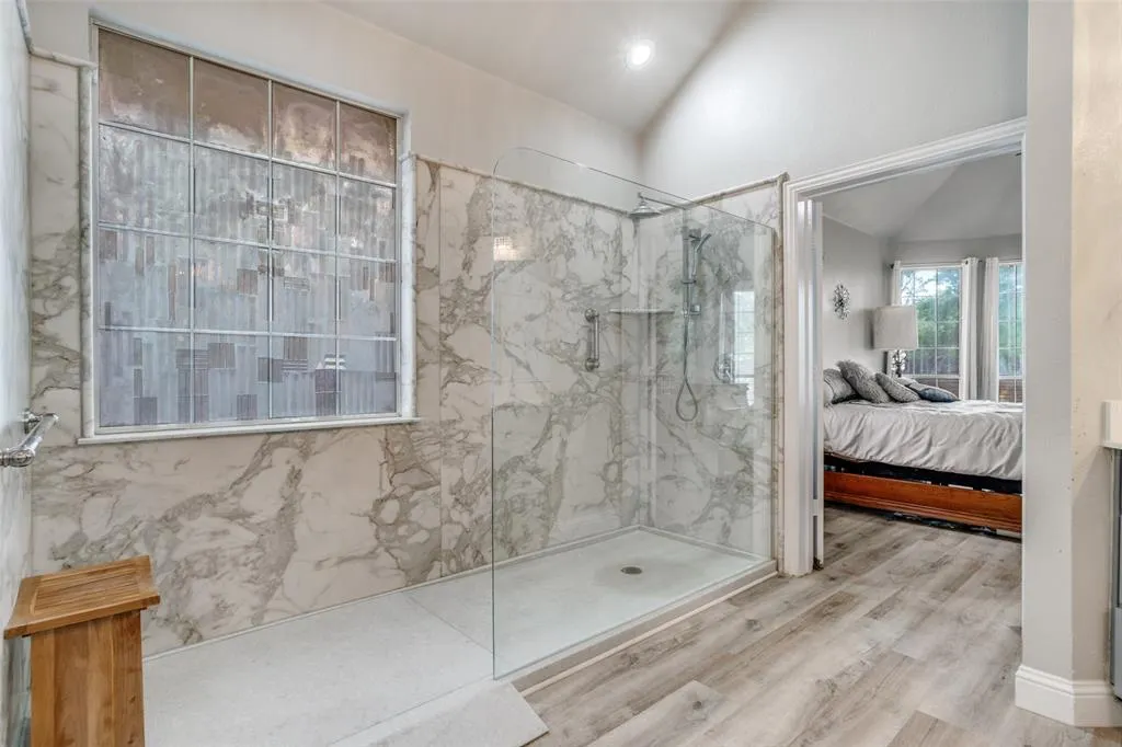 417 Long Cove Court