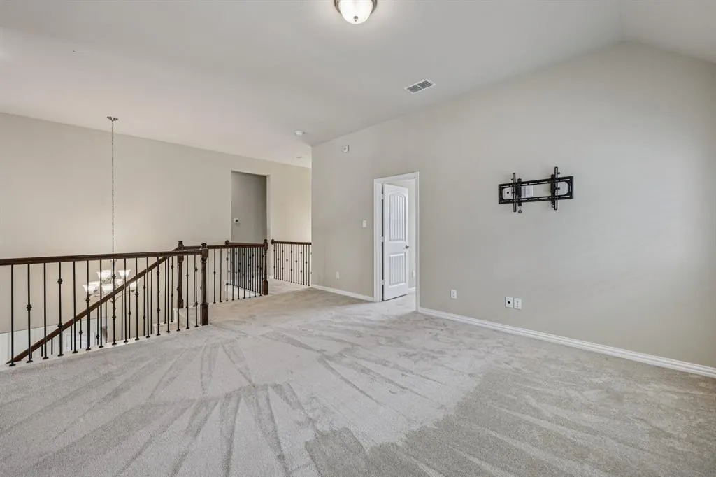 1990 Kieva Place