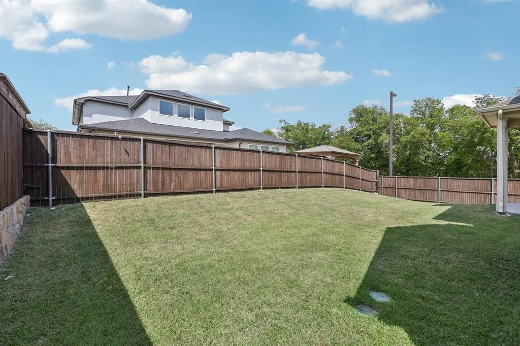 1990 Kieva Place