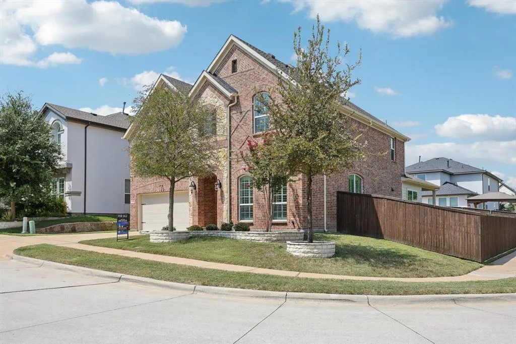 1990 Kieva Place