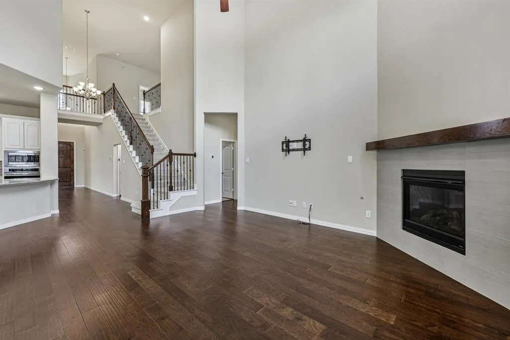 1990 Kieva Place