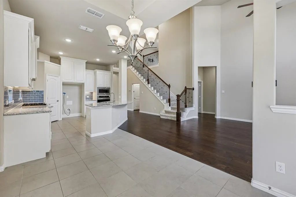 1990 Kieva Place