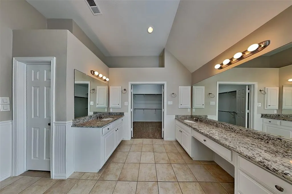 3317 Shady Valley Road