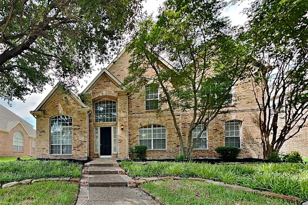3317 Shady Valley Road