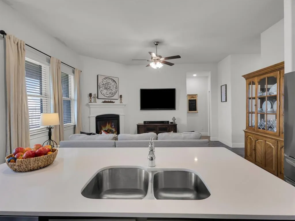 10925 Canyon Mine Drive