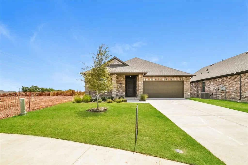 2505 Finch Hollow Drive