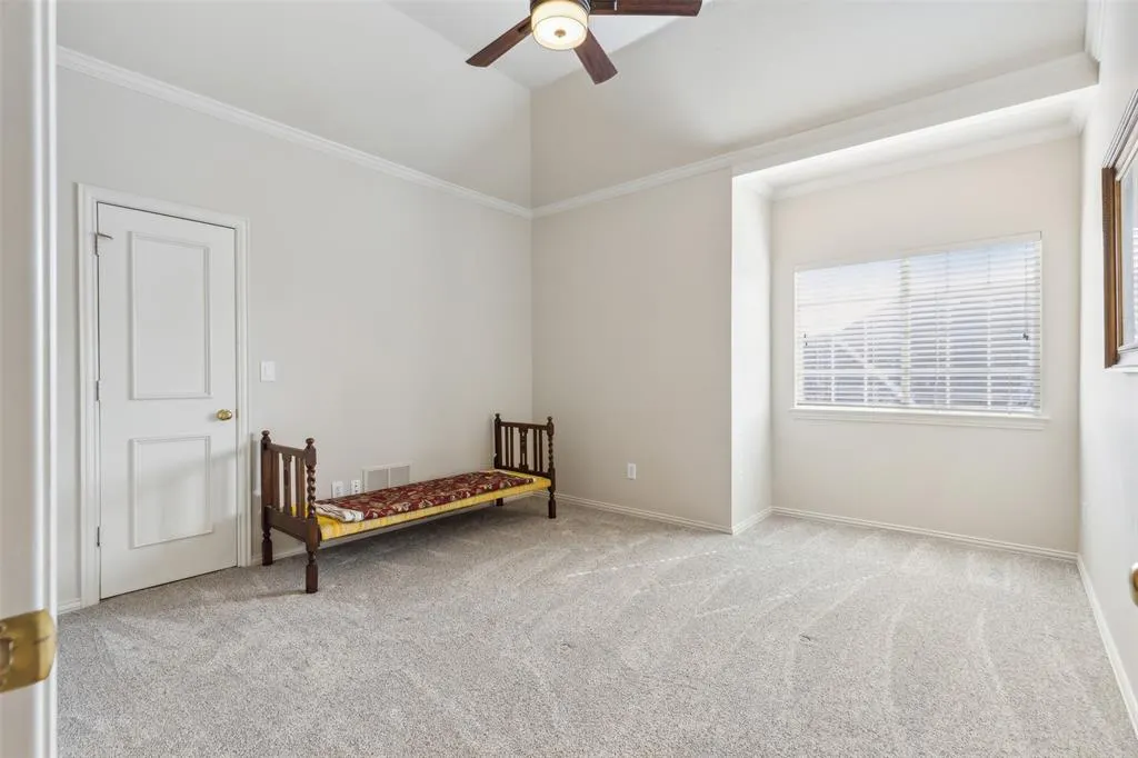 4549 Glenville Drive