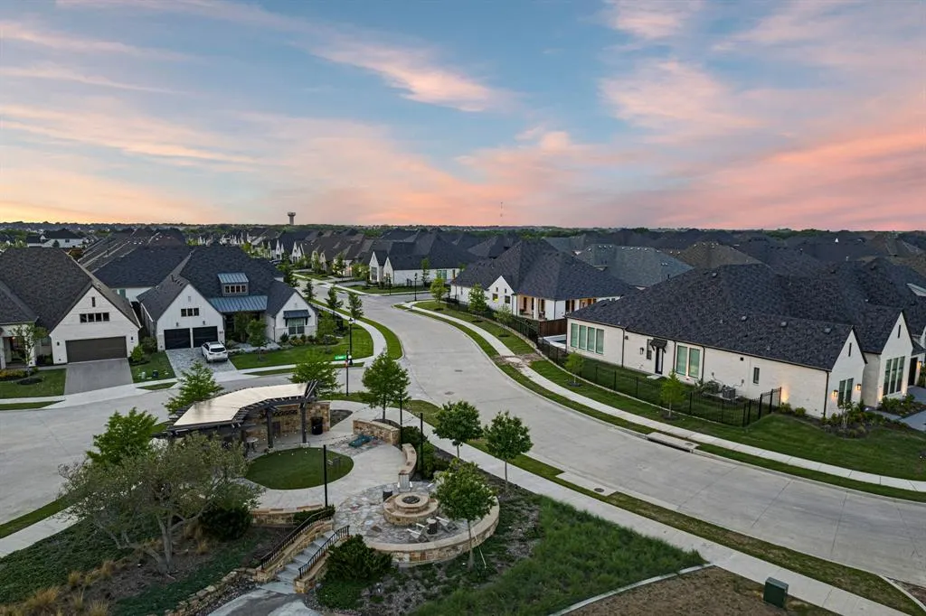 2430 Hawksbury Court