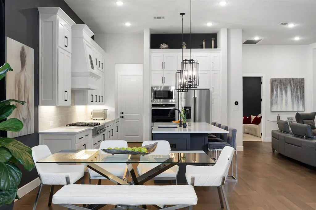 2430 Hawksbury Court