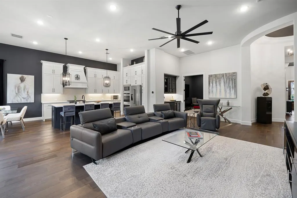 2430 Hawksbury Court