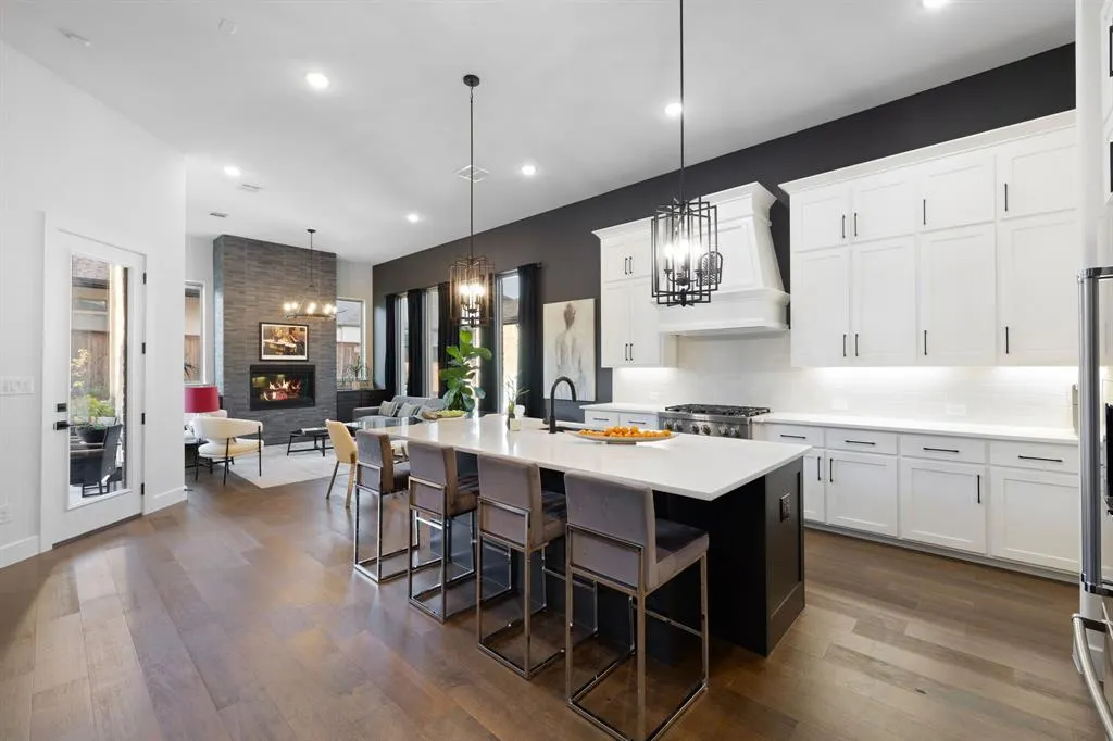 2430 Hawksbury Court