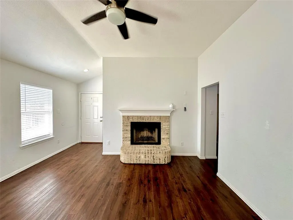 4924 Mountain Ridge Lane