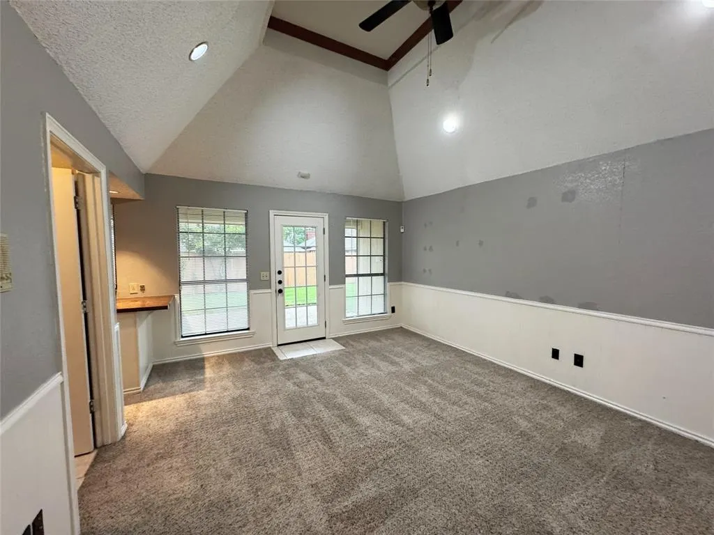 3404 Sailmaker Lane