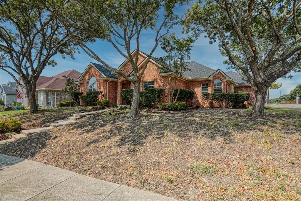 8495 E Creekside Circle