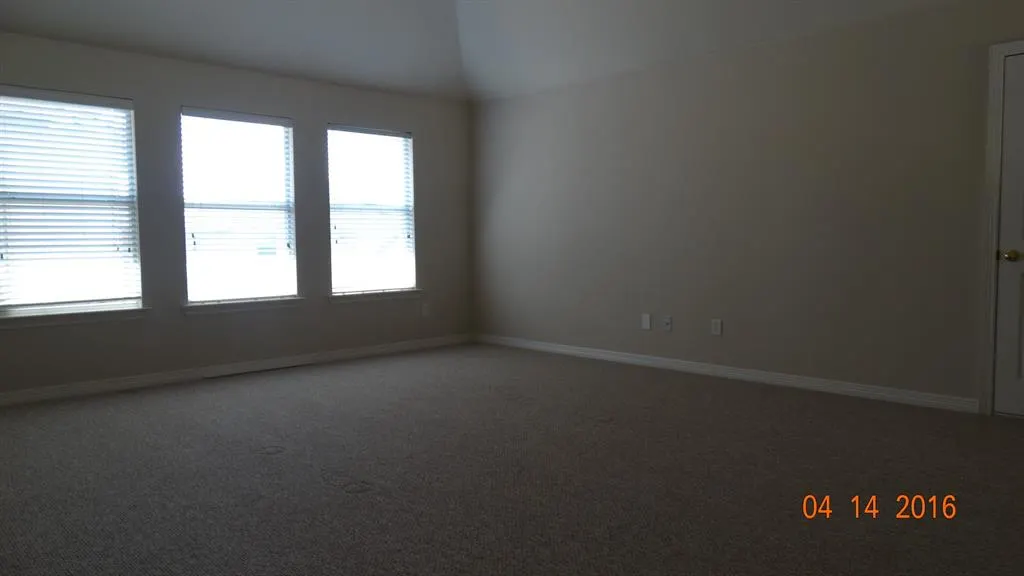 4512 Risinghill Drive