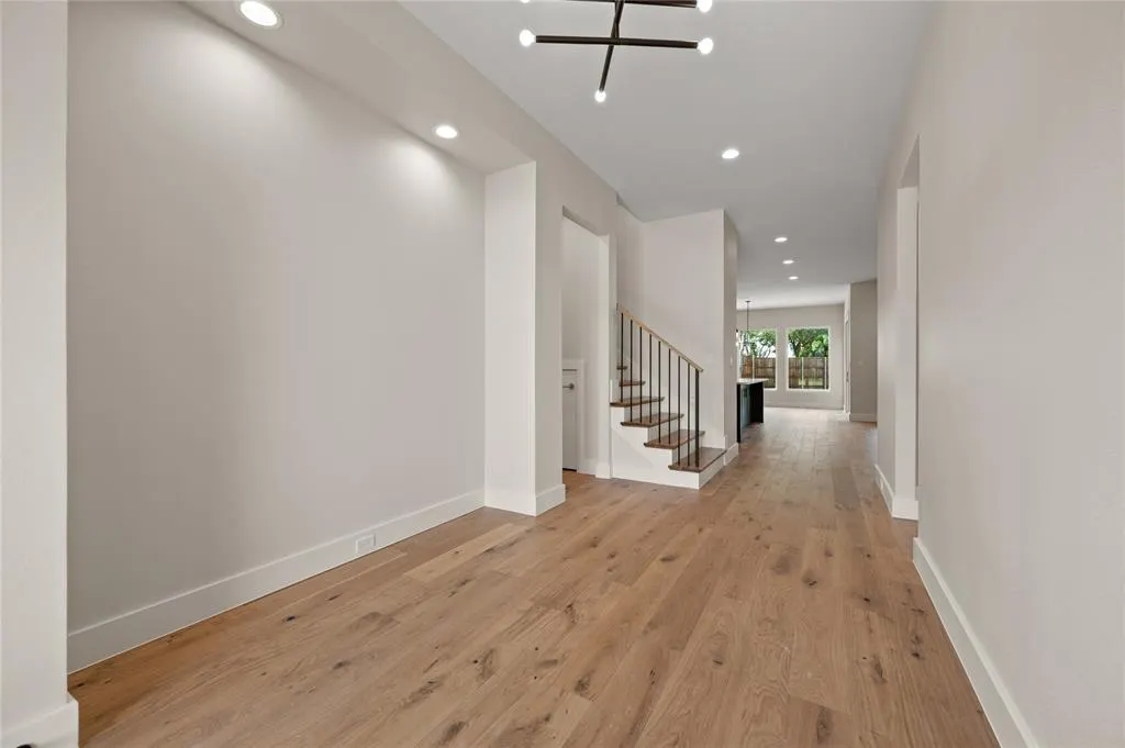 537 Sage Valley Drive