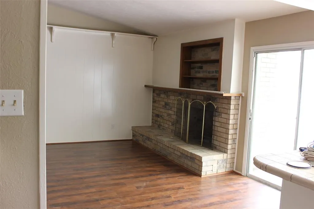 6202 Zanes Court