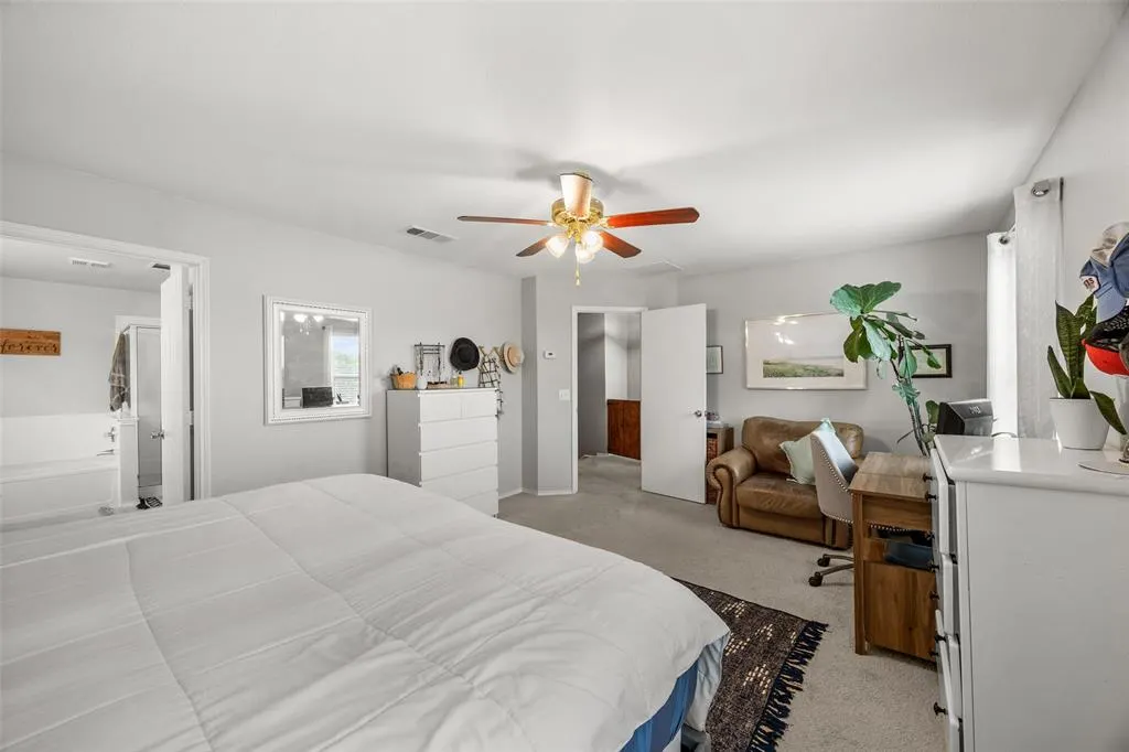 2306 Pheasant Run
