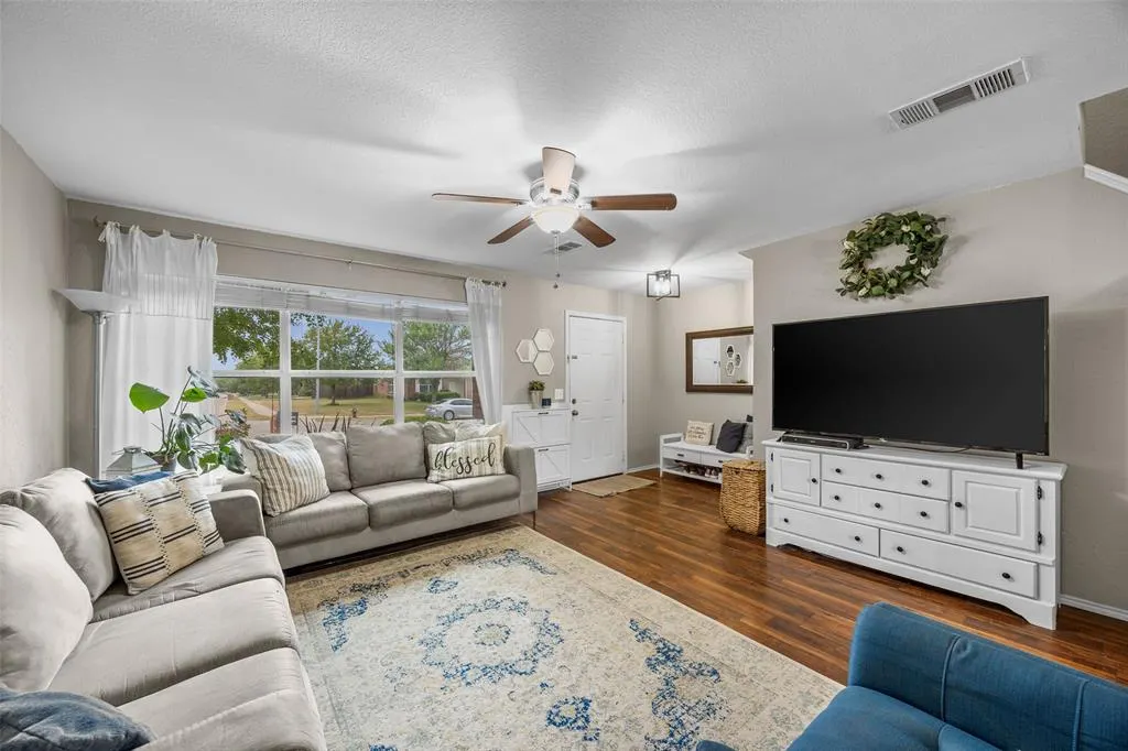 2306 Pheasant Run