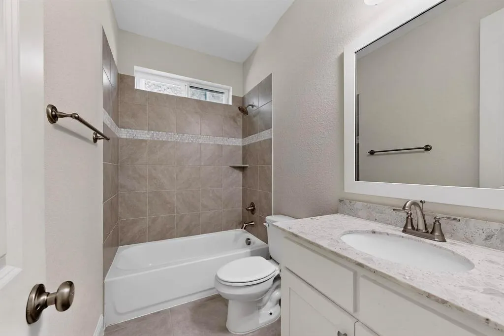 5616 Snowberry Drive
