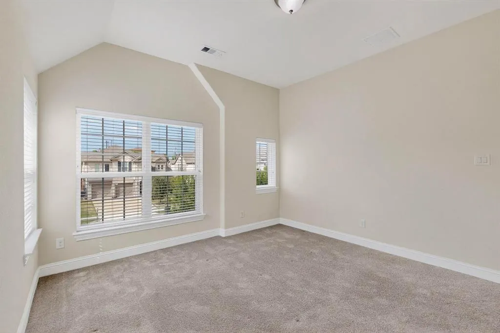 5616 Snowberry Drive