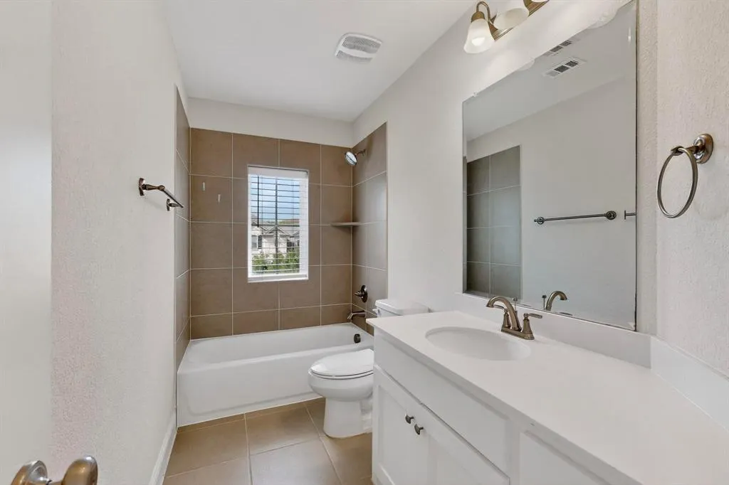 5616 Snowberry Drive