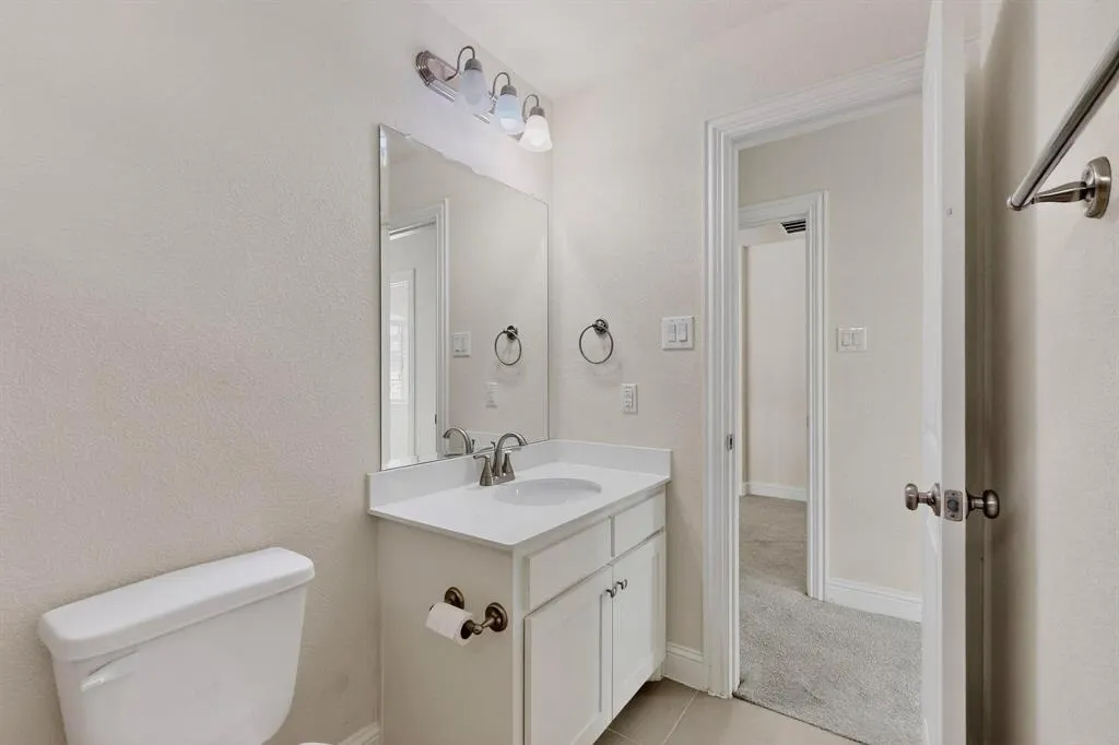 5616 Snowberry Drive