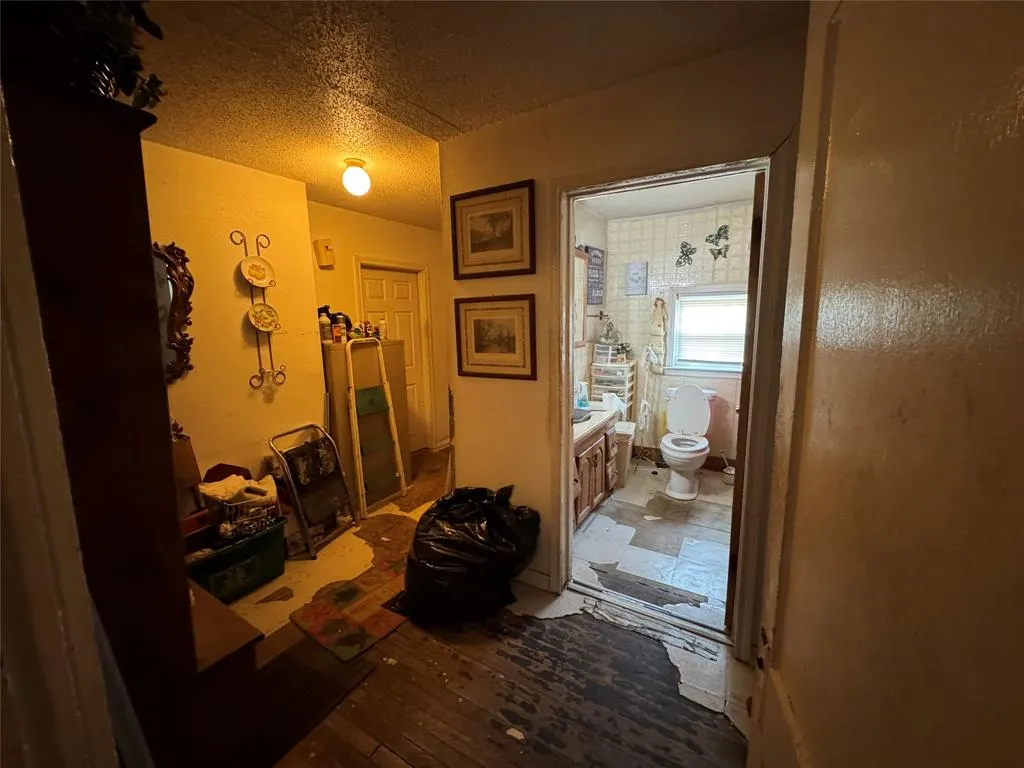 3831 Bernal