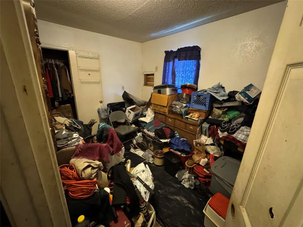 3831 Bernal