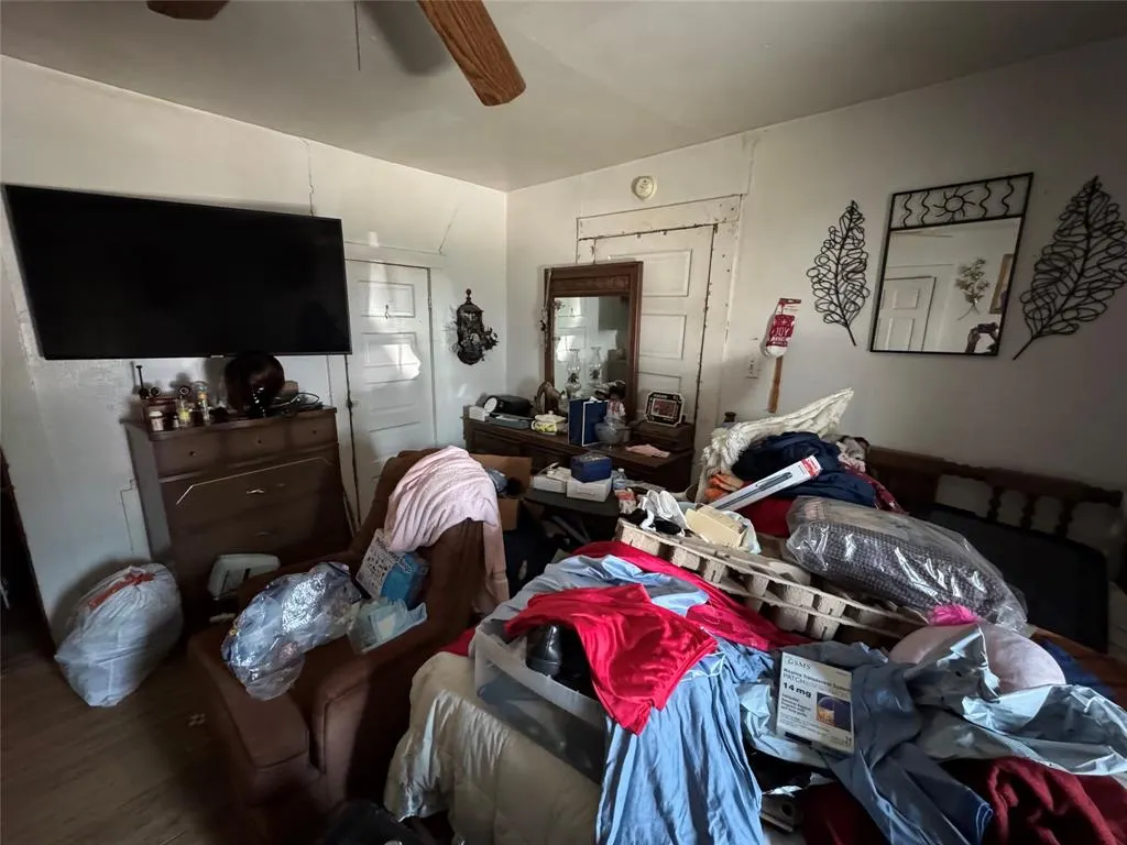 3831 Bernal