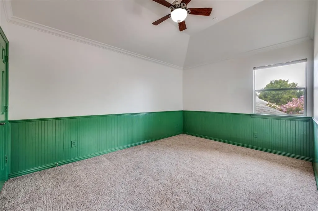1607 Woodstream Lane
