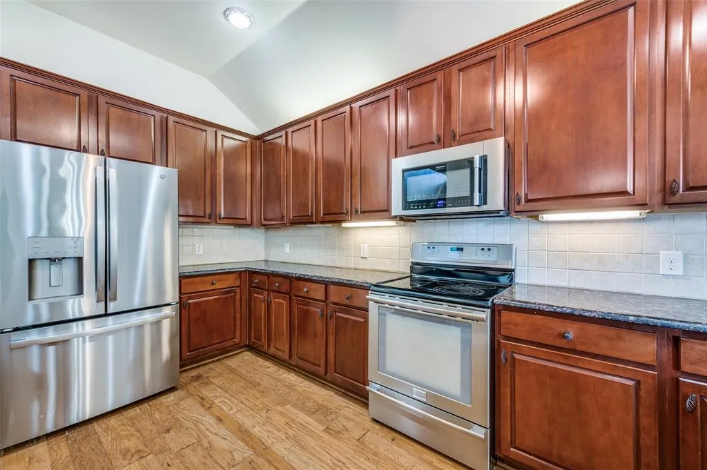1607 Woodstream Lane