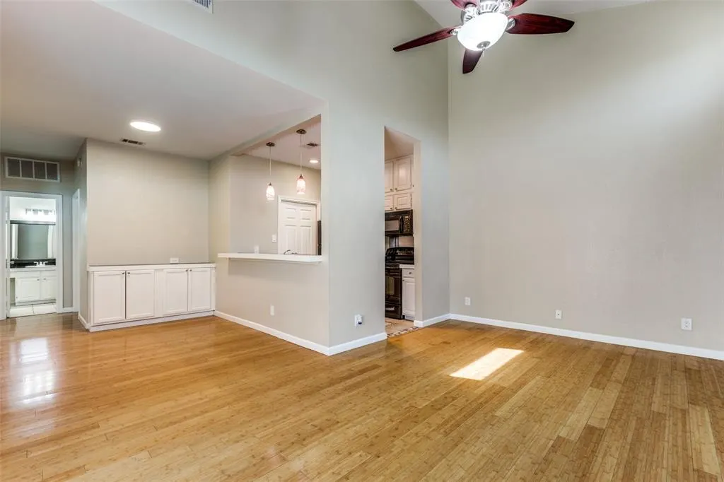 7340 Skillman Street, #706
