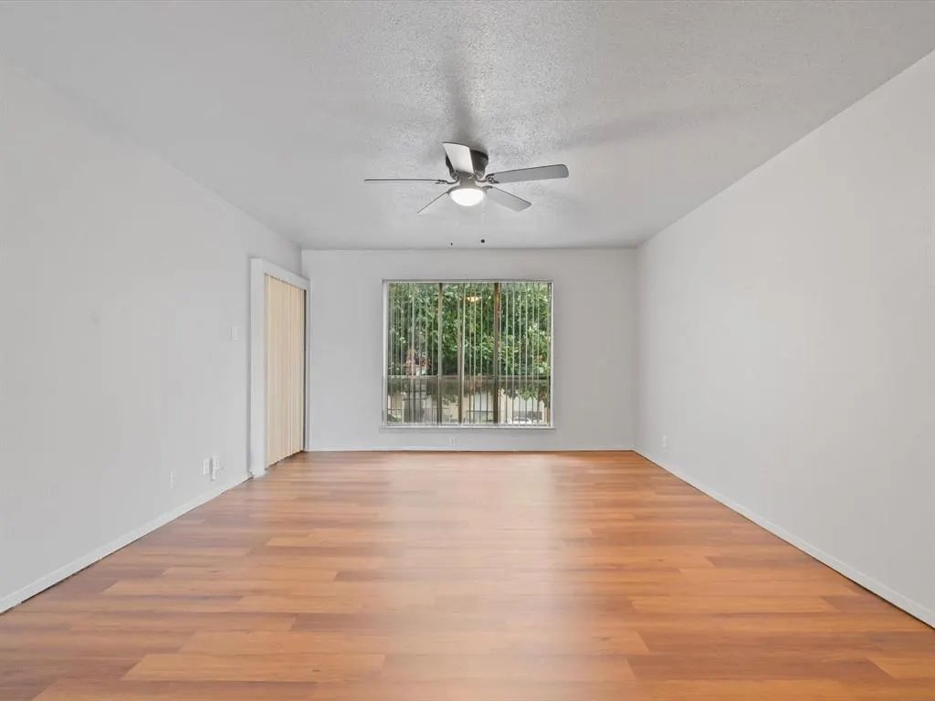 4859 Cedar Springs Road, #240