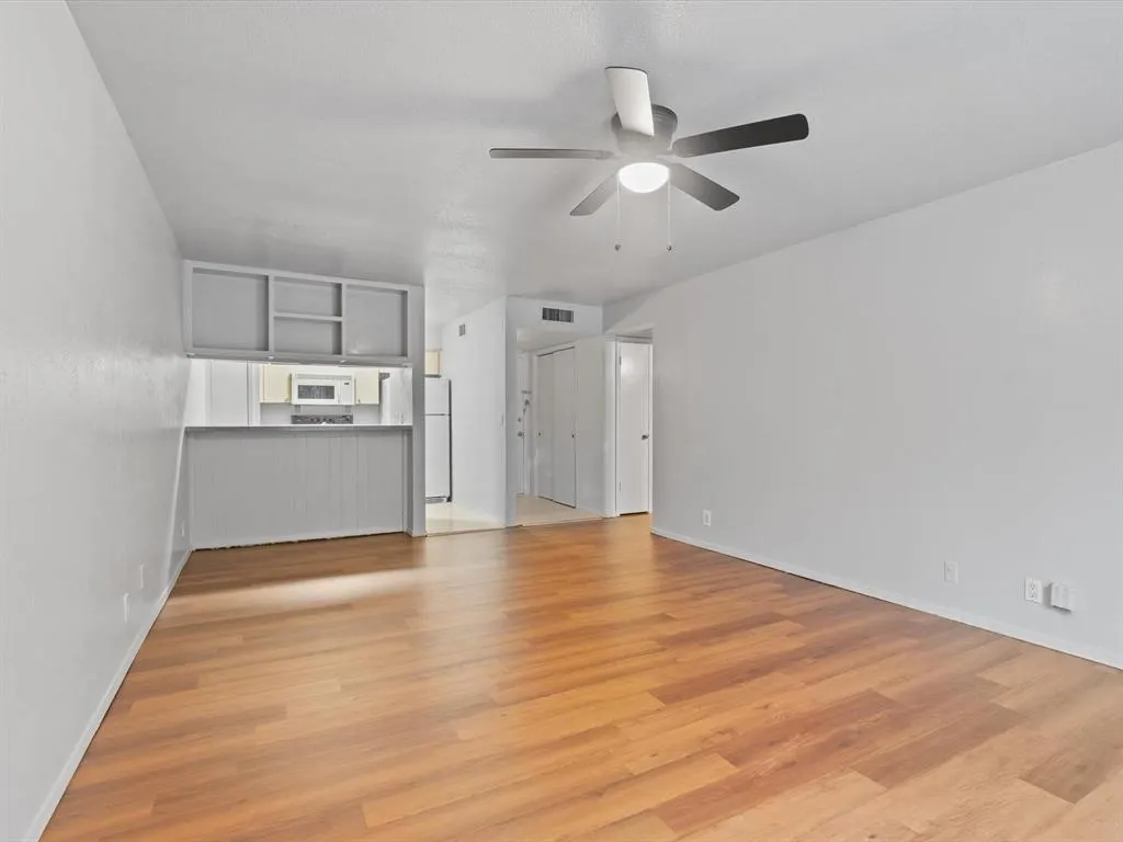 4859 Cedar Springs Road, #240