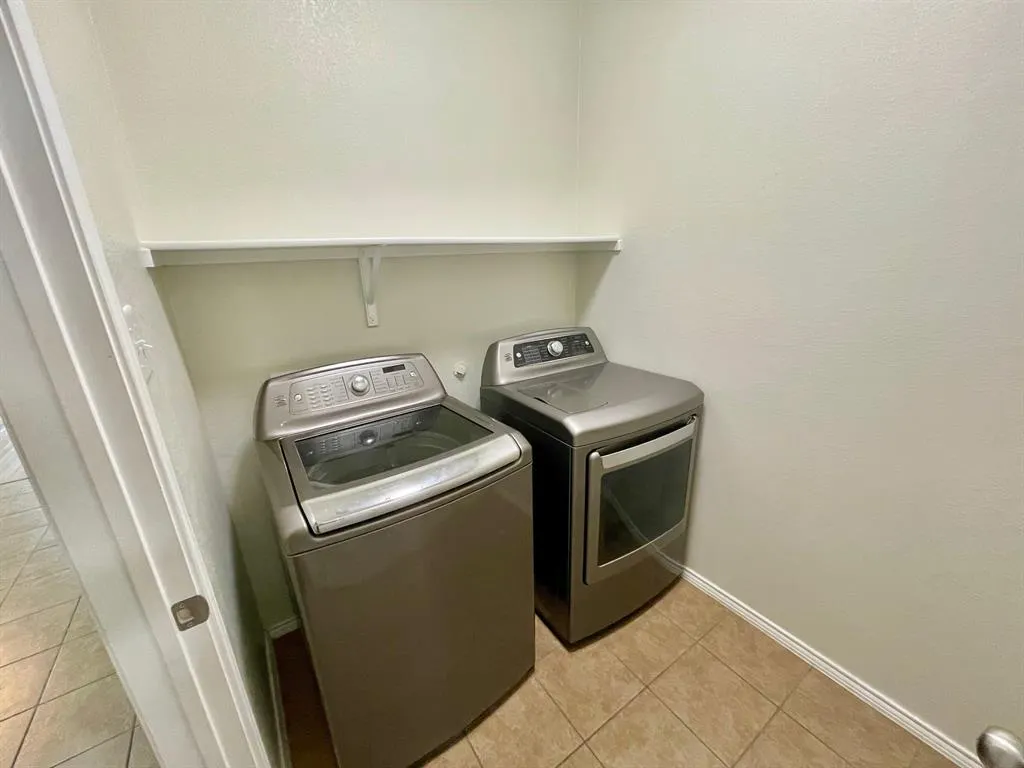 3011 Whispering Pine Boulevard