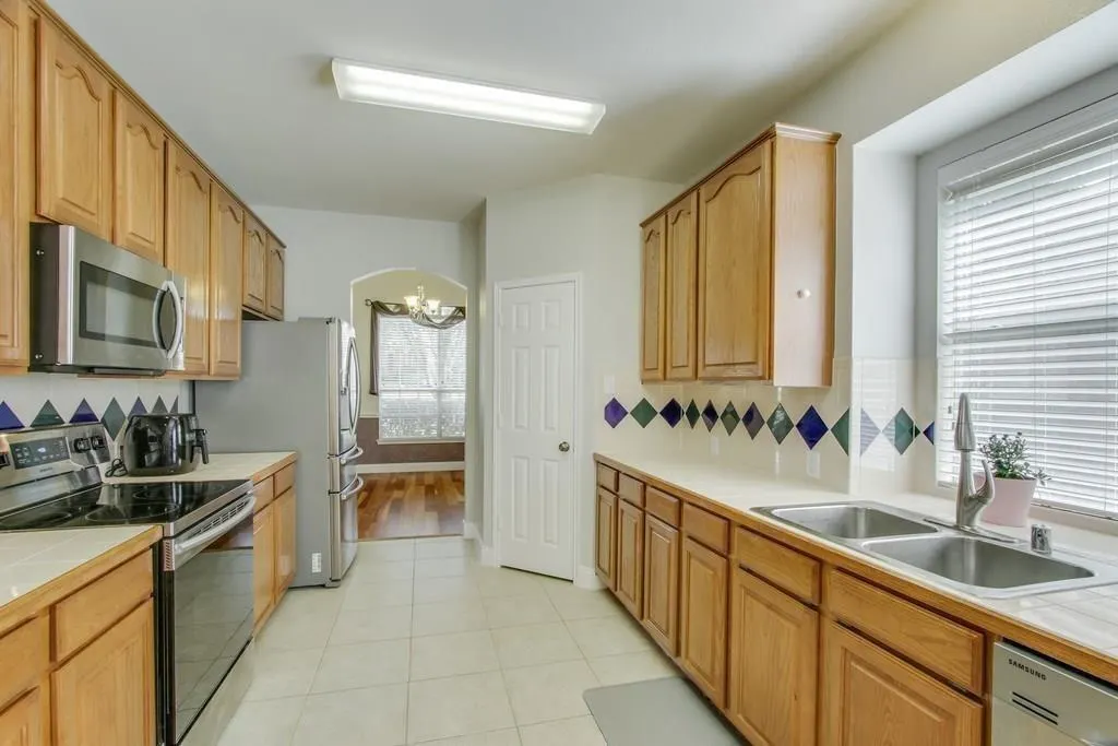 1322 Dove Brook Drive