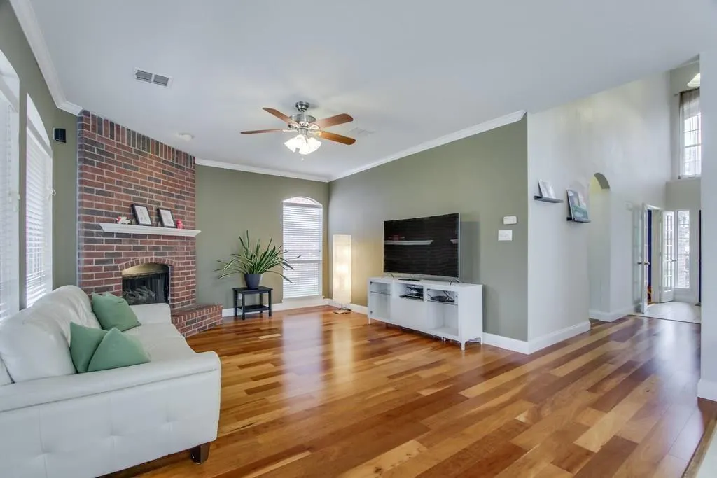 1322 Dove Brook Drive