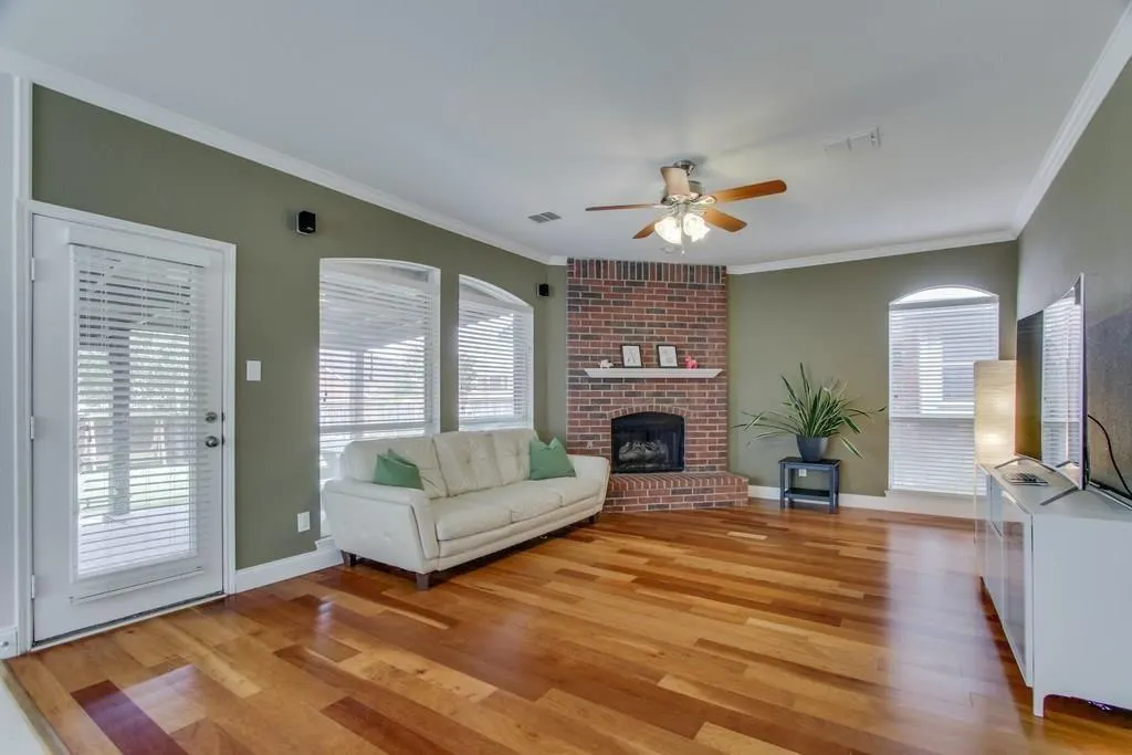 1322 Dove Brook Drive