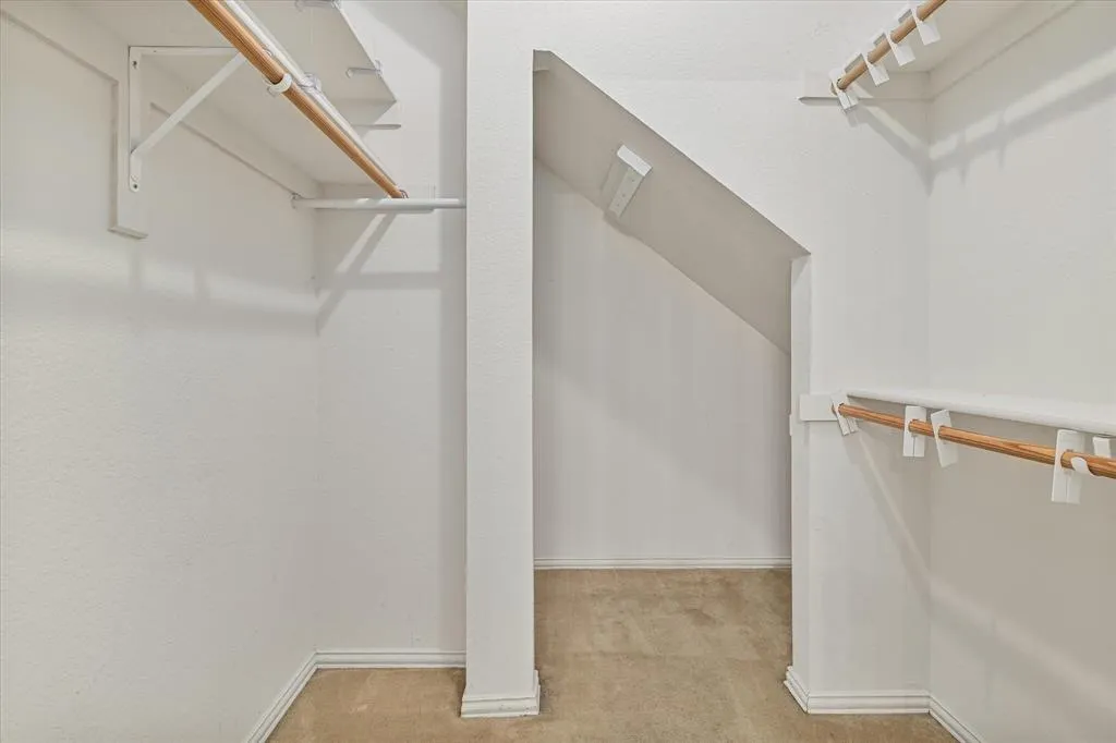 931 W Cedar Street
