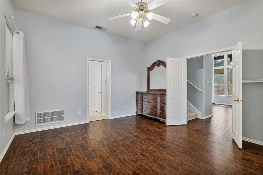 931 W Cedar Street
