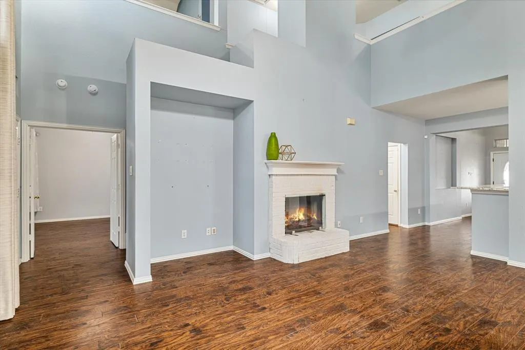 931 W Cedar Street