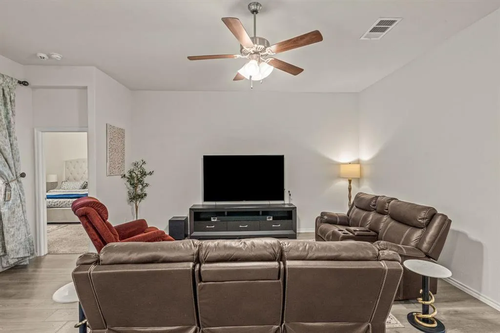 3312 Puffin Lane