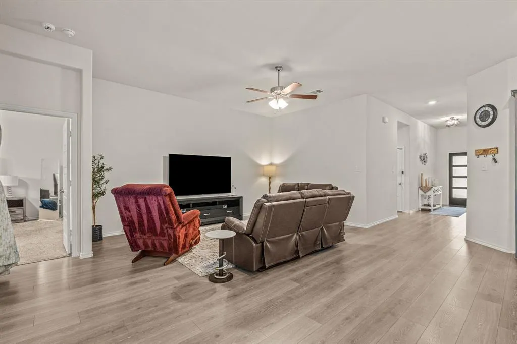 3312 Puffin Lane